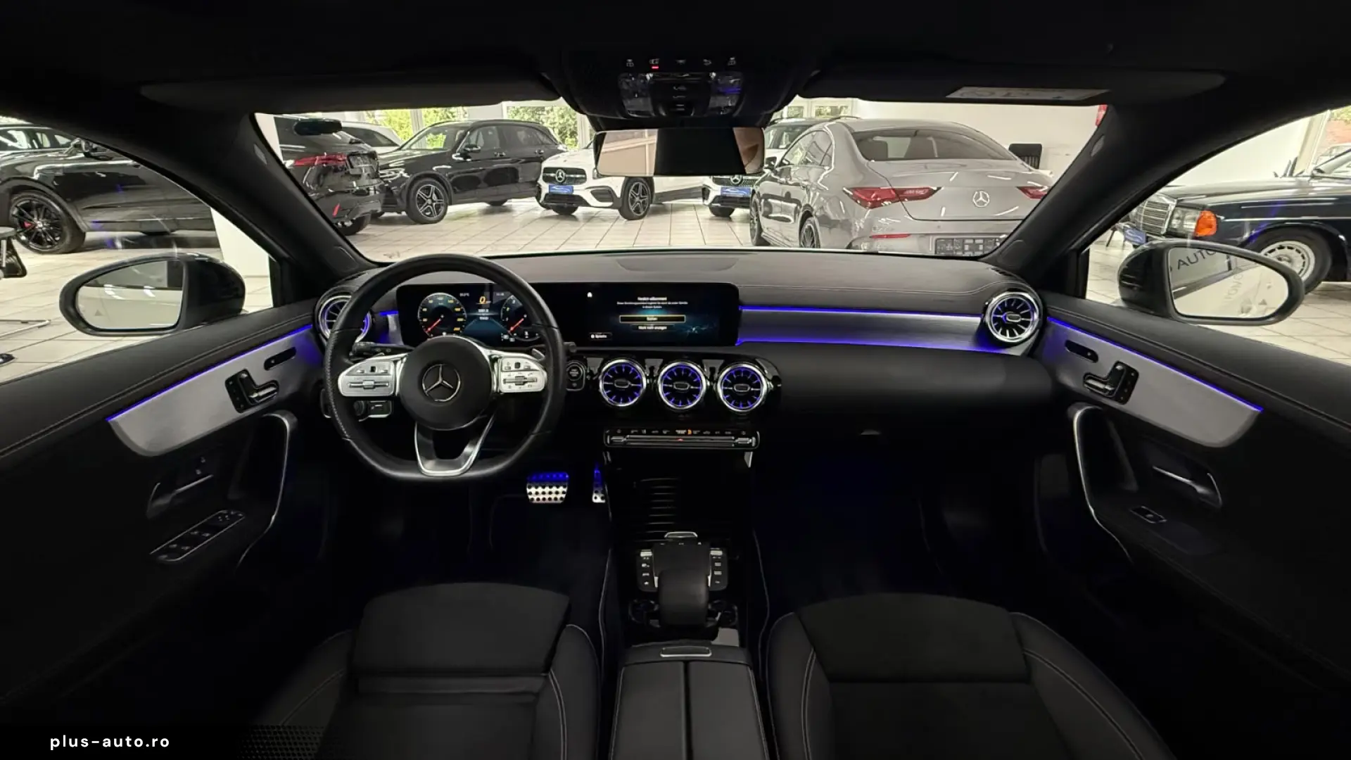 Mercedes-Benz A 200 AMG Line Pano 360  Memory Carplay