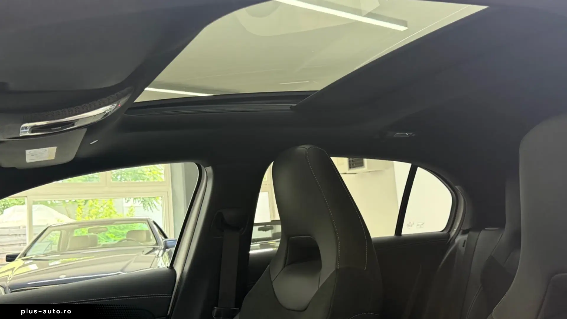 Mercedes-Benz A 200 AMG Line Pano 360  Memory Carplay