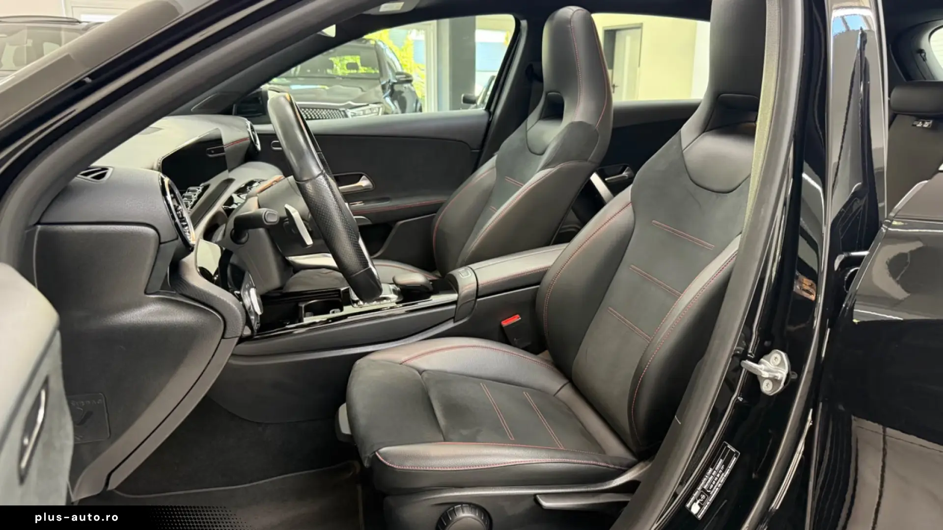Mercedes-Benz A 200 AMG Line Pano Camera Carplay