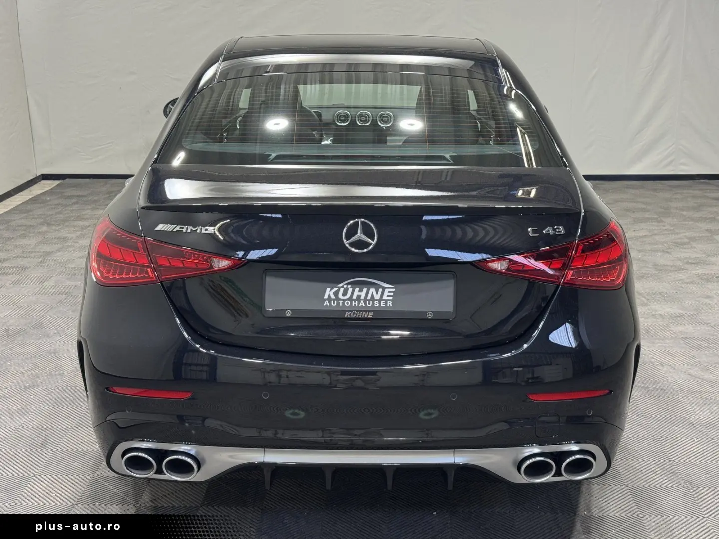 MERCEDES-BENZ AMG C 43 4M Performance