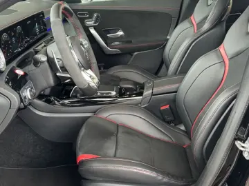 MERCEDES-BENZ CLA 45 S AMG