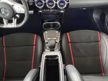 MERCEDES-BENZ CLA 45 S AMG