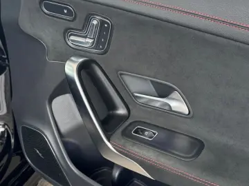 MERCEDES-BENZ CLA 45 S AMG