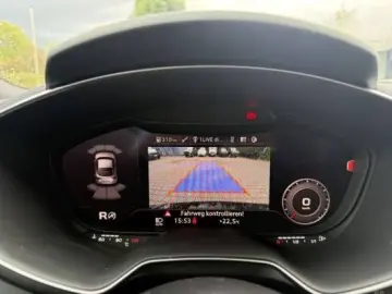 AUDI TT RS TFSI 2.5 quattro Coupe  B&O H&R Navi R.Cam