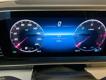 MERCEDES-BENZ GLS 450 d 4MATIC   AMG NIGHT • AIRMATIC