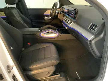 MERCEDES-BENZ GLS 450 d 4MATIC   AMG NIGHT • AIRMATIC