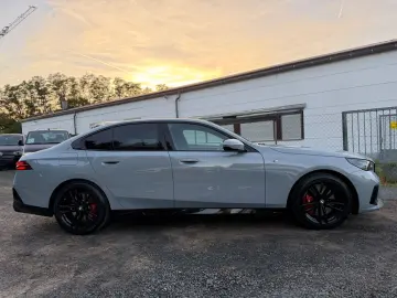 BMW 540d xDrive M Sport M Sitze Pano Leder 360  HUD