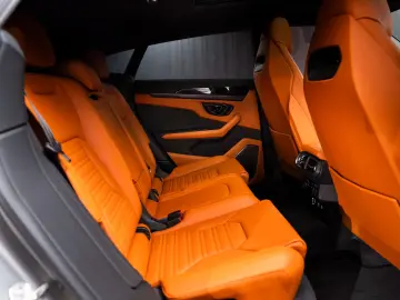 LAMBORGHINI Urus 4.0 V8 PHEV SE
