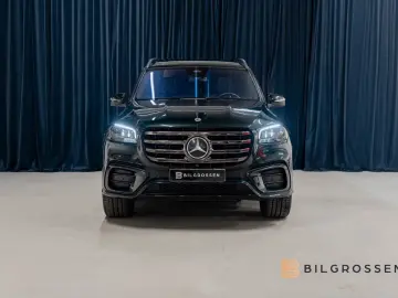 MERCEDES GLS 450 d 4MATIC AMG LINE • MASSAGE