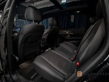 MERCEDES GLS 450 d 4MATIC AMG LINE • MASSAGE