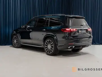 MERCEDES GLS 450 d 4MATIC AMG LINE • MASSAGE