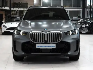 BMW X5 30 d xD M-SPORT-PRO EXCLUSIV LUFTFED. MATT
