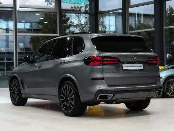 BMW X5 30 d xD M-SPORT-PRO EXCLUSIV LUFTFED. MATT