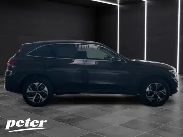 MERCEDES GLC 300 de 4MATIC AVANTGARDE • PANO