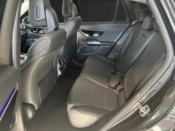 MERCEDES GLC 300 de 4MATIC AVANTGARDE • PANO