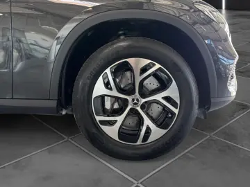 MERCEDES GLC 300 de 4MATIC AVANTGARDE • PANO
