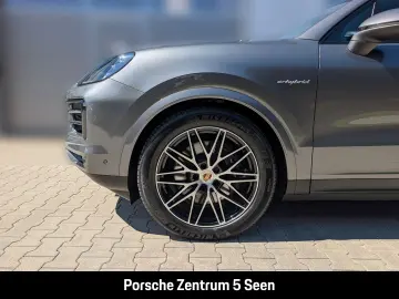 PORSCHE Cayenne E-Hybrid  PANO  21-ZOLL  PRIVACY  BOSE