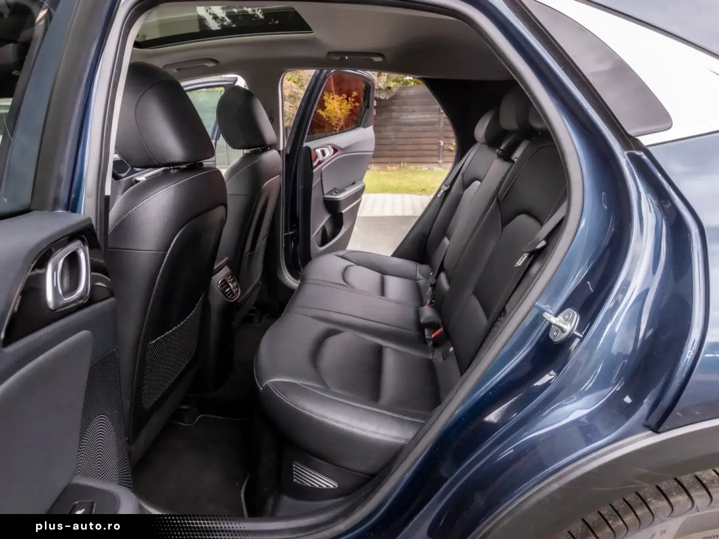 Kia XCeed    Plug-in Hybrid    Automată    Platinum   2021