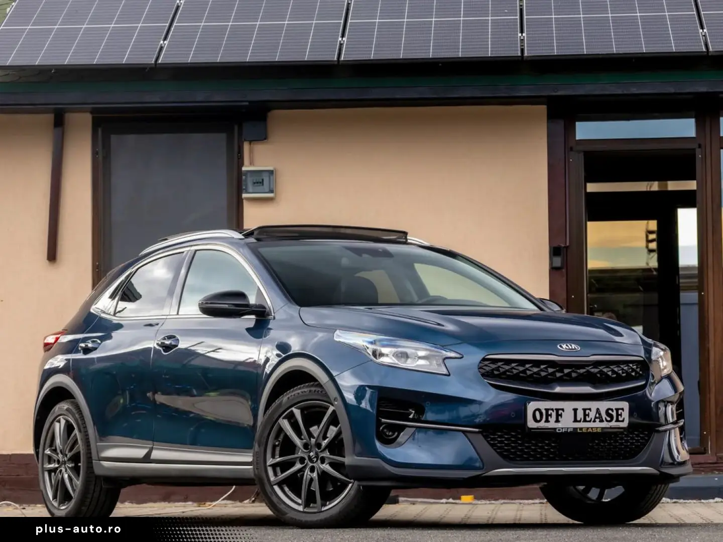 Kia XCeed    Plug-in Hybrid    Automată    Platinum   2021
