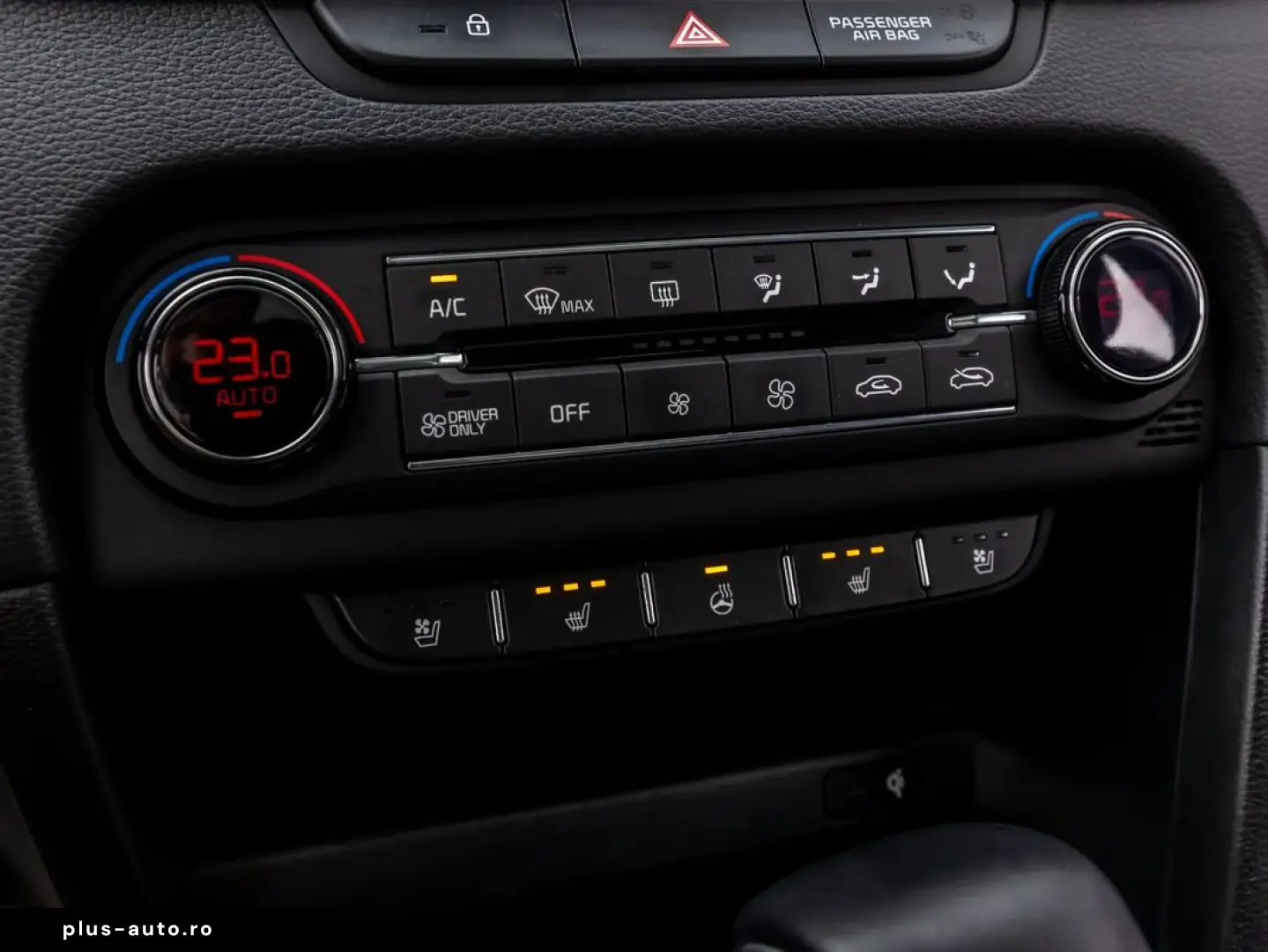 Kia XCeed    Plug-in Hybrid    Automată    Platinum   2021
