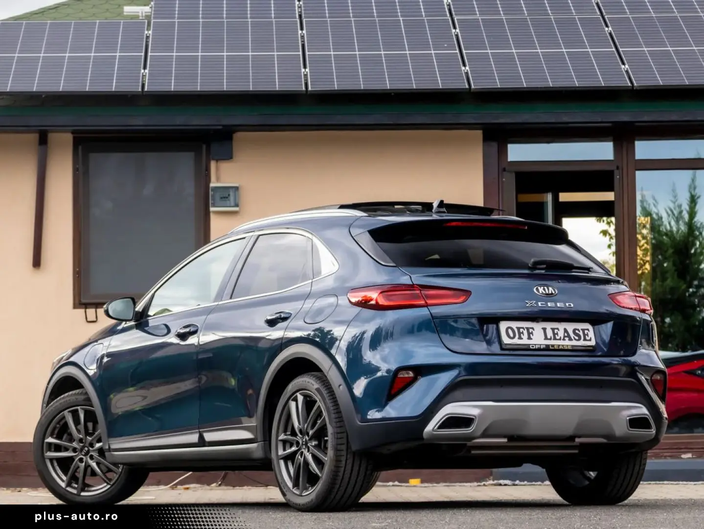 Kia XCeed    Plug-in Hybrid    Automată    Platinum   2021