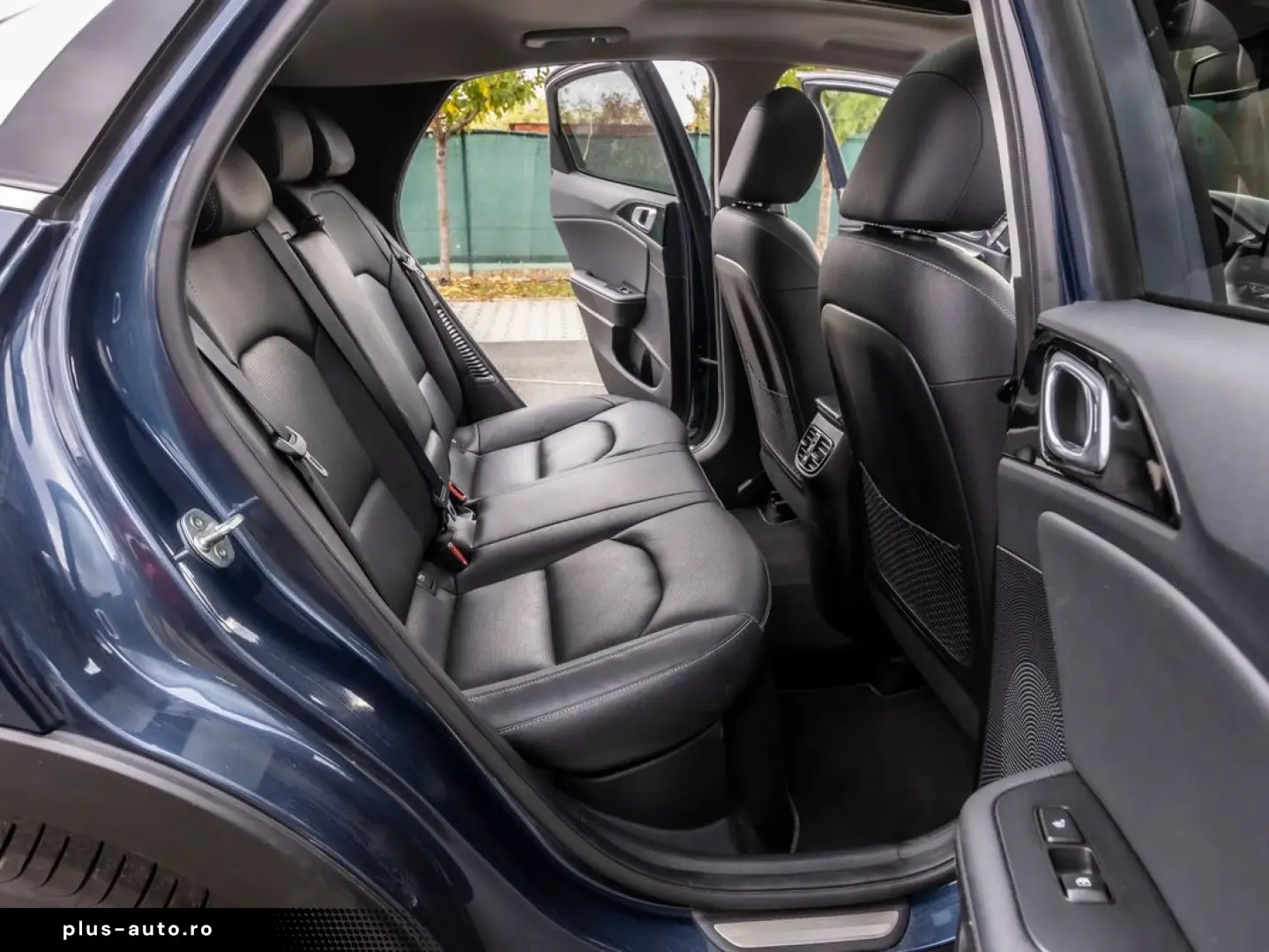 Kia XCeed    Plug-in Hybrid    Automată    Platinum   2021