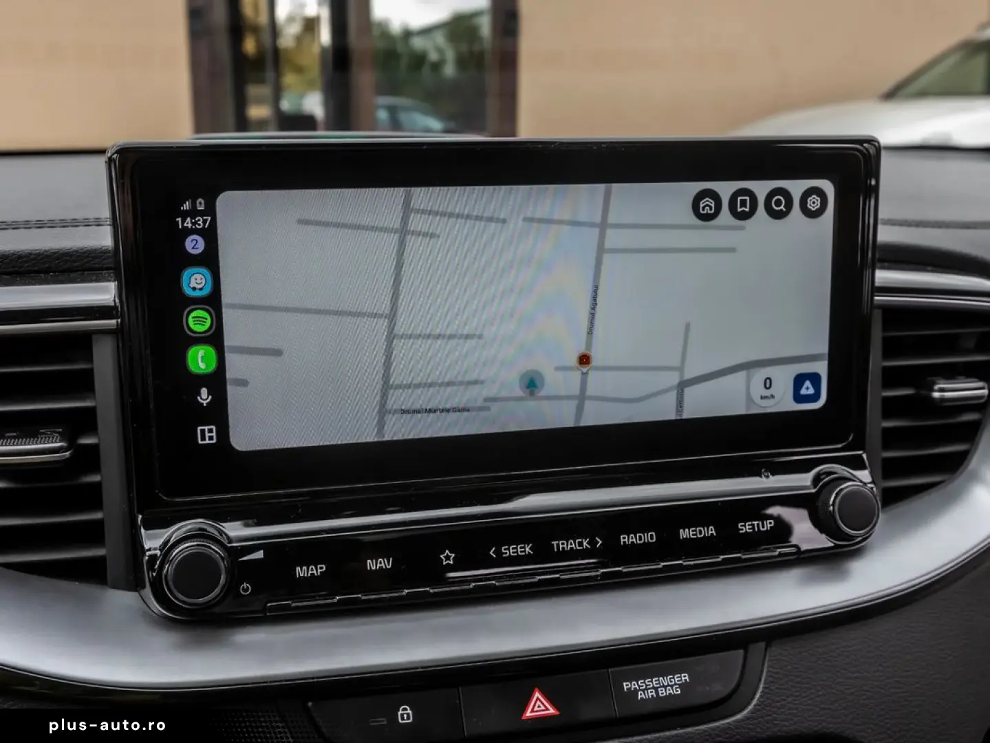 Kia XCeed    Plug-in Hybrid    Automată    Platinum   2021