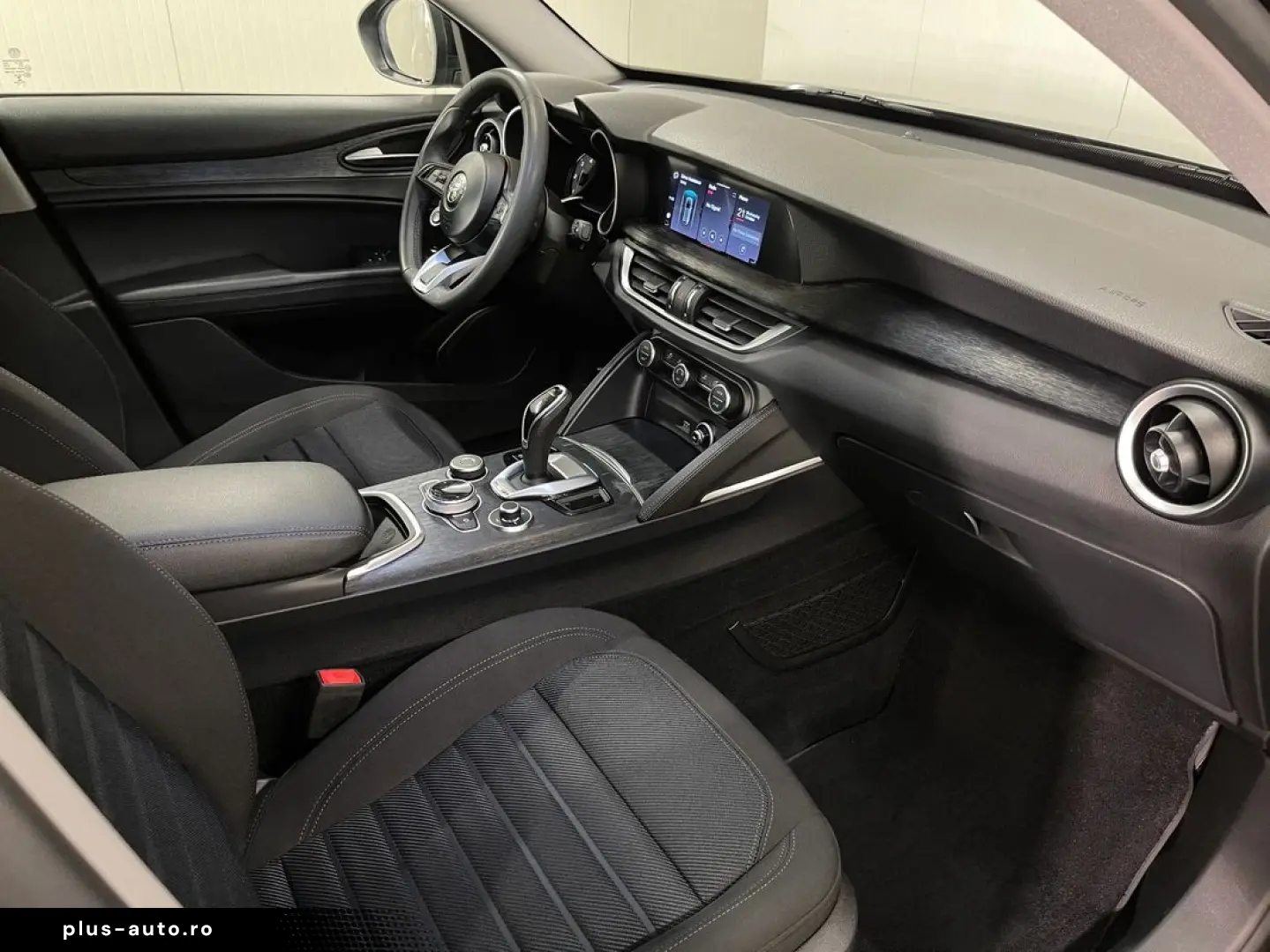 Alfa-Romeo Stelvio