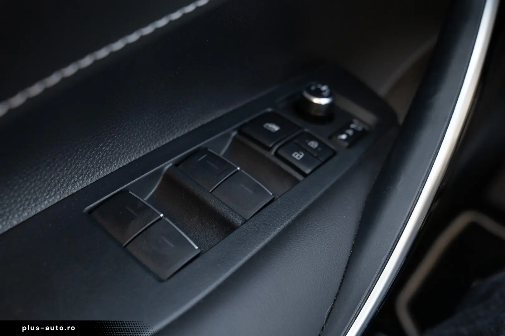 Toyota Corolla 1.8 Hybrid Exclusive HSD E-CVT