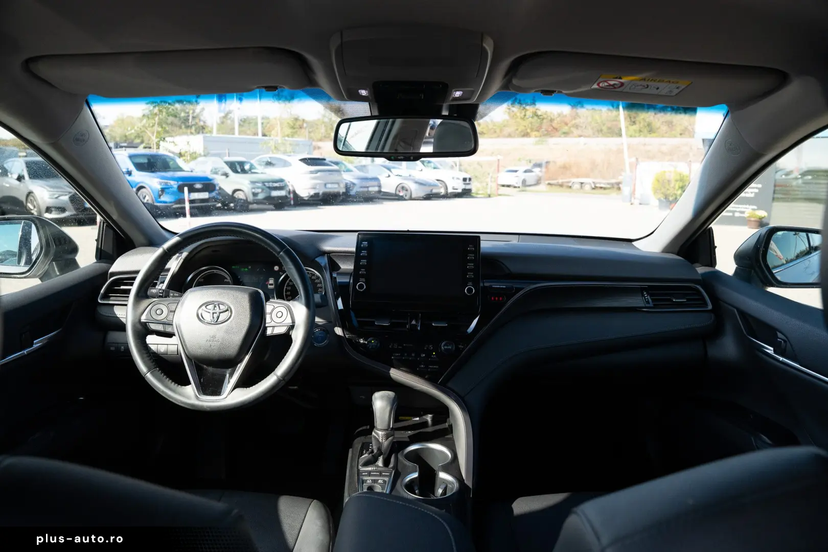 Toyota Camry 2.5 Hybrid Dynamic E-CVT