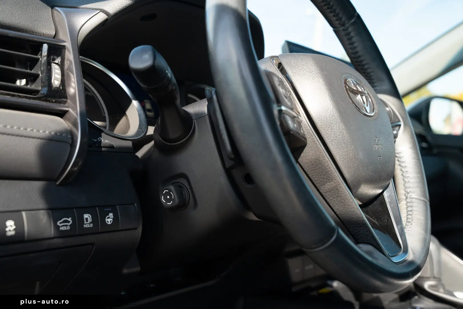 Toyota Camry 2.5 Hybrid Dynamic E-CVT