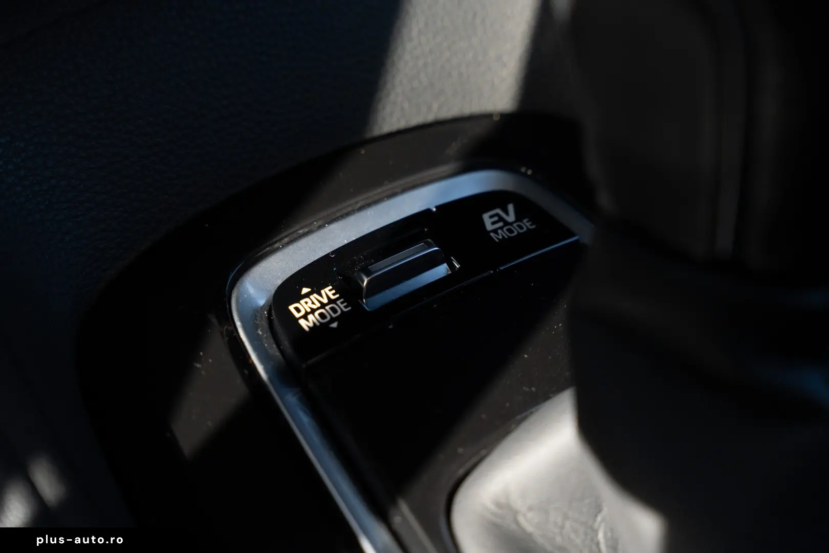 Toyota Corolla 1.8 Hybrid Exclusive HSD E-CVT