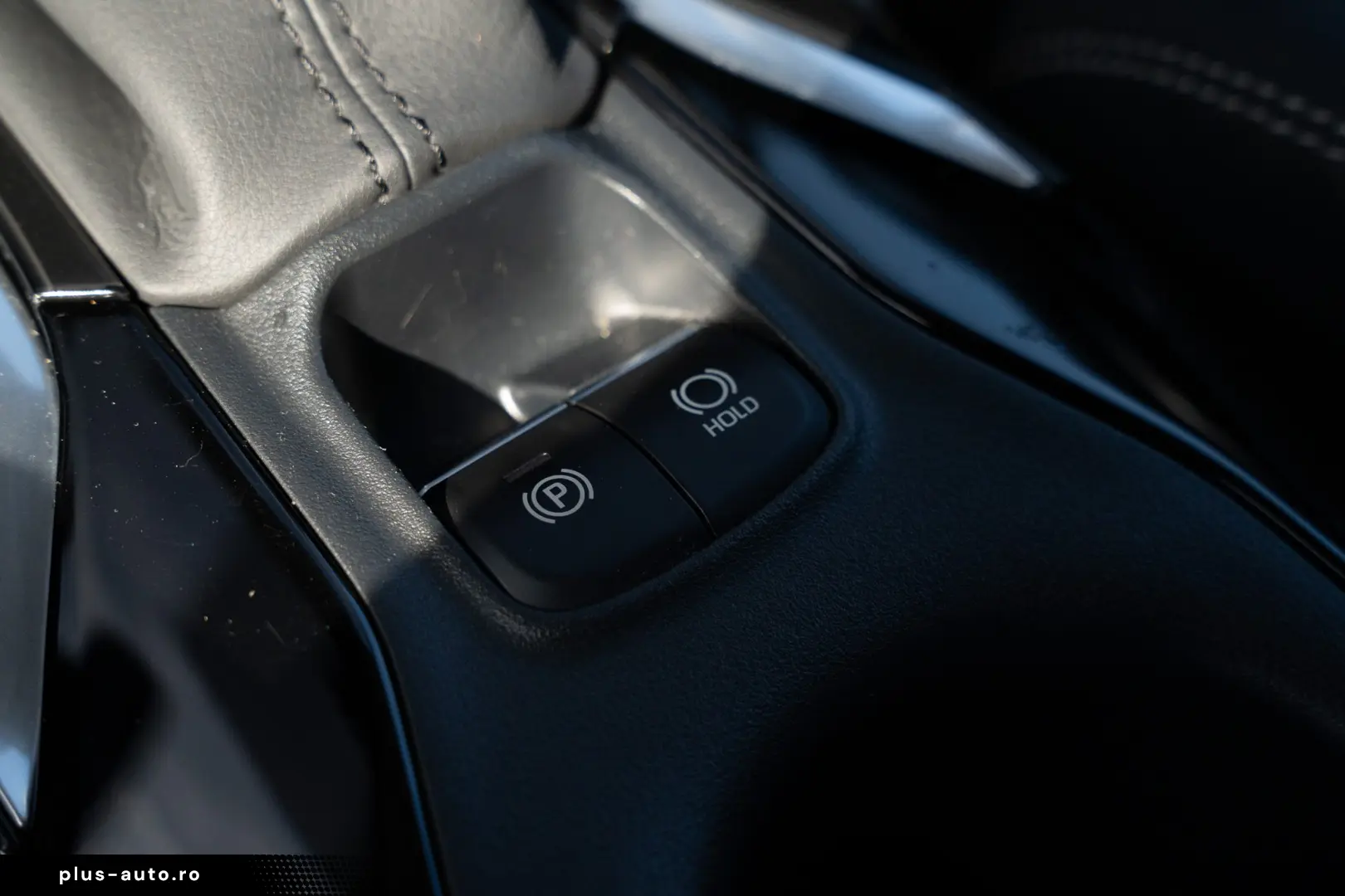 Toyota Corolla 1.8 Hybrid Exclusive HSD E-CVT