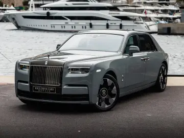 ROLLS-ROYCE PHANTOM SWB   V12 6.6 BI-TURBO   563 CP