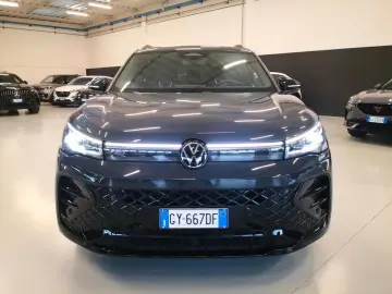 VOLKSWAGEN TIGUAN R-LINE eHYBRID