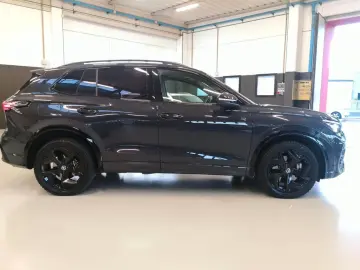 VOLKSWAGEN TIGUAN R-LINE eHYBRID