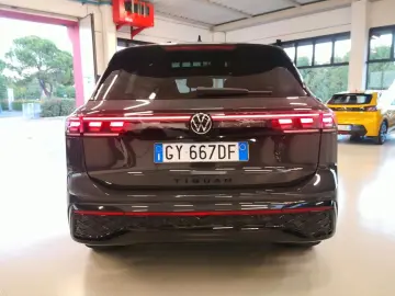 VOLKSWAGEN TIGUAN R-LINE eHYBRID