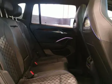VOLKSWAGEN TIGUAN R-LINE eHYBRID