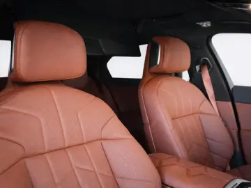 BMW 760e xDrive PANO BOWERS WILKINS