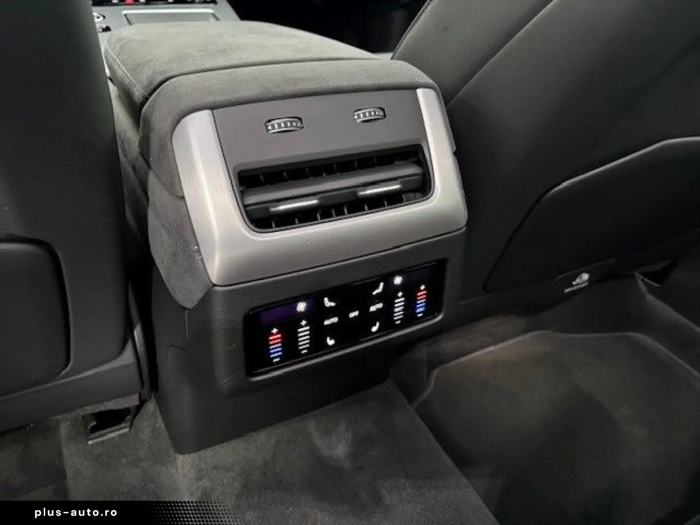 Noul Audi Q7 S Line TDI 299cp quattro Mild Hybrid