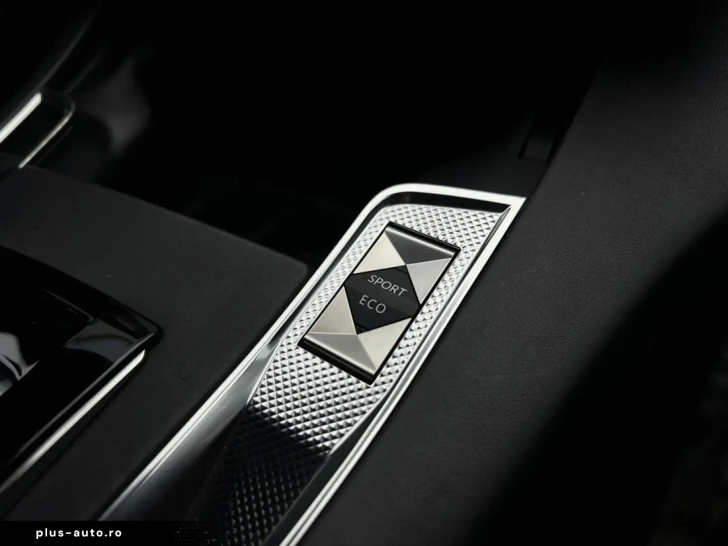 Ds-Automobiles Dsa-Ds7-Crossback