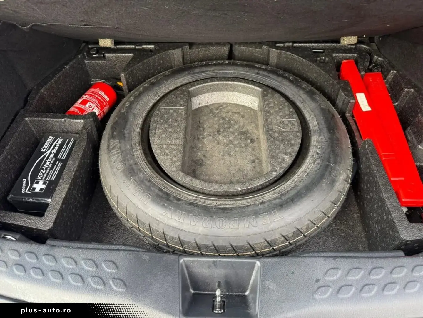 Toyota C-hr C-ult 1.8 Hybrid 122 Cp Cvt