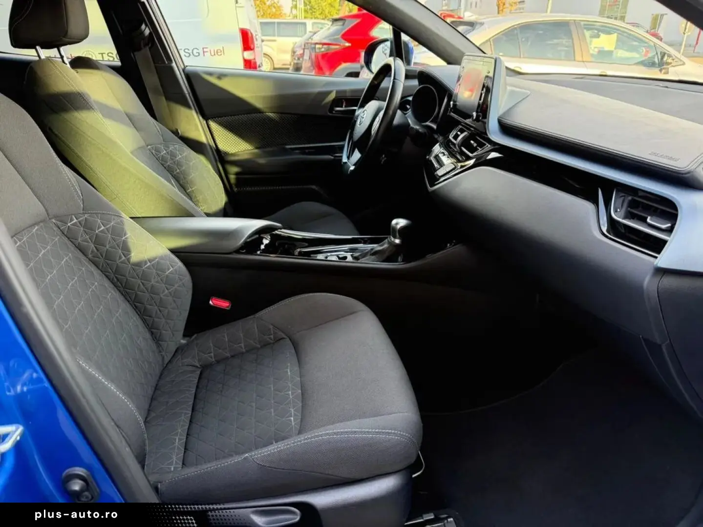 Toyota C-hr C-ult 1.8 Hybrid 122 Cp Cvt