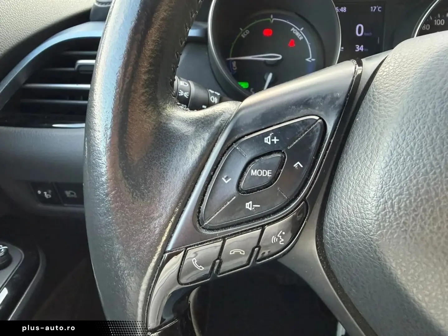 Toyota C-hr C-ult 1.8 Hybrid 122 Cp Cvt
