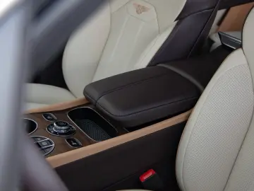 Bentley Bentayga EWB Artenara MY 2027
