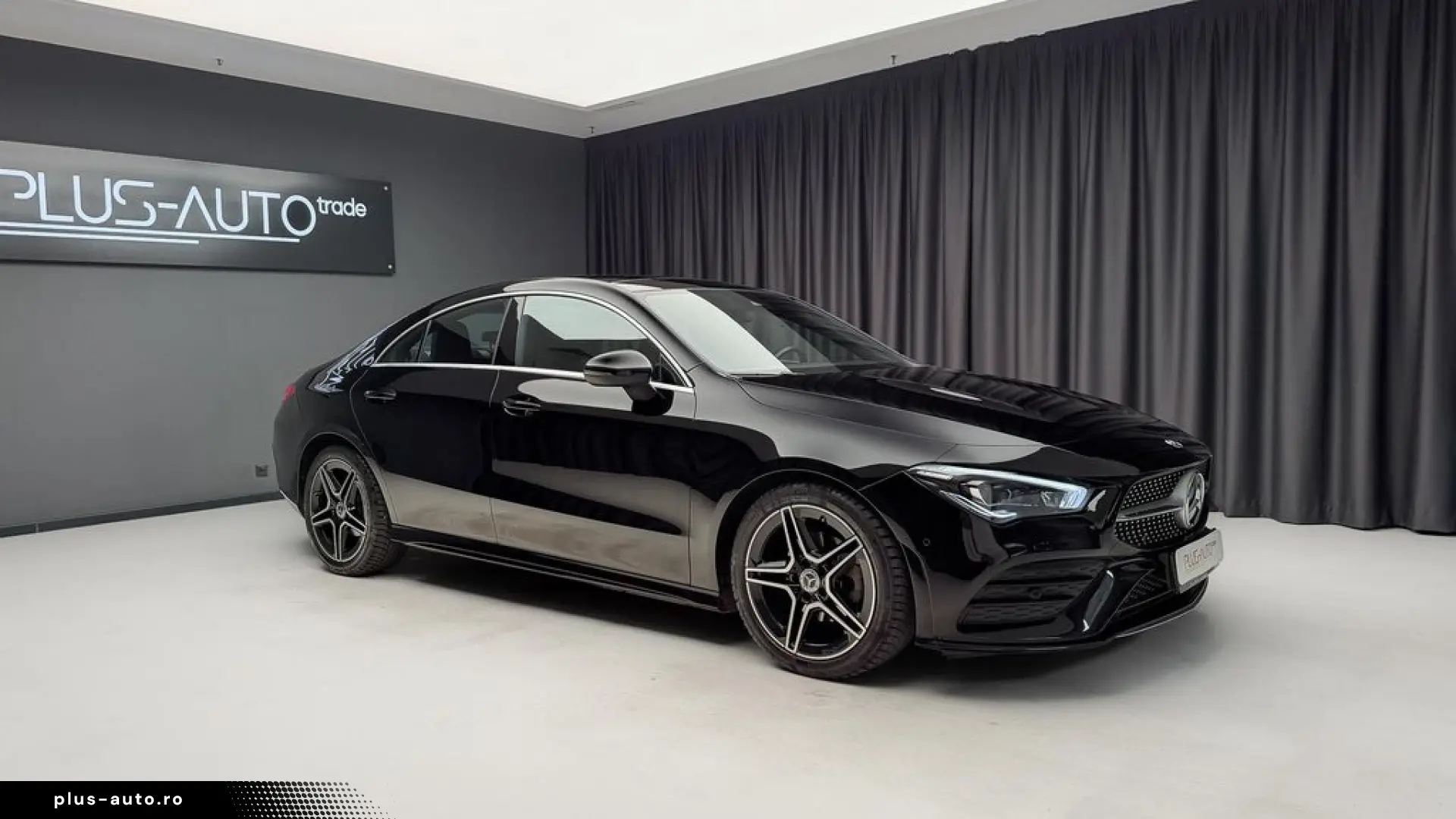 Mercedes-Benz CLA 180 COUPE AMG