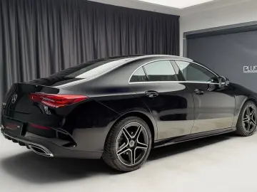 Mercedes-Benz CLA 180 COUPE AMG