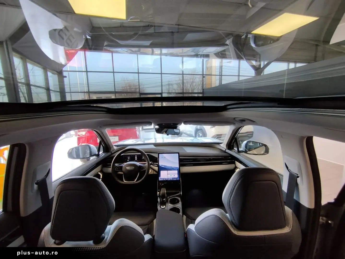 Geely Starray 1.5 T-GDI  benzina 172CP 7DCT