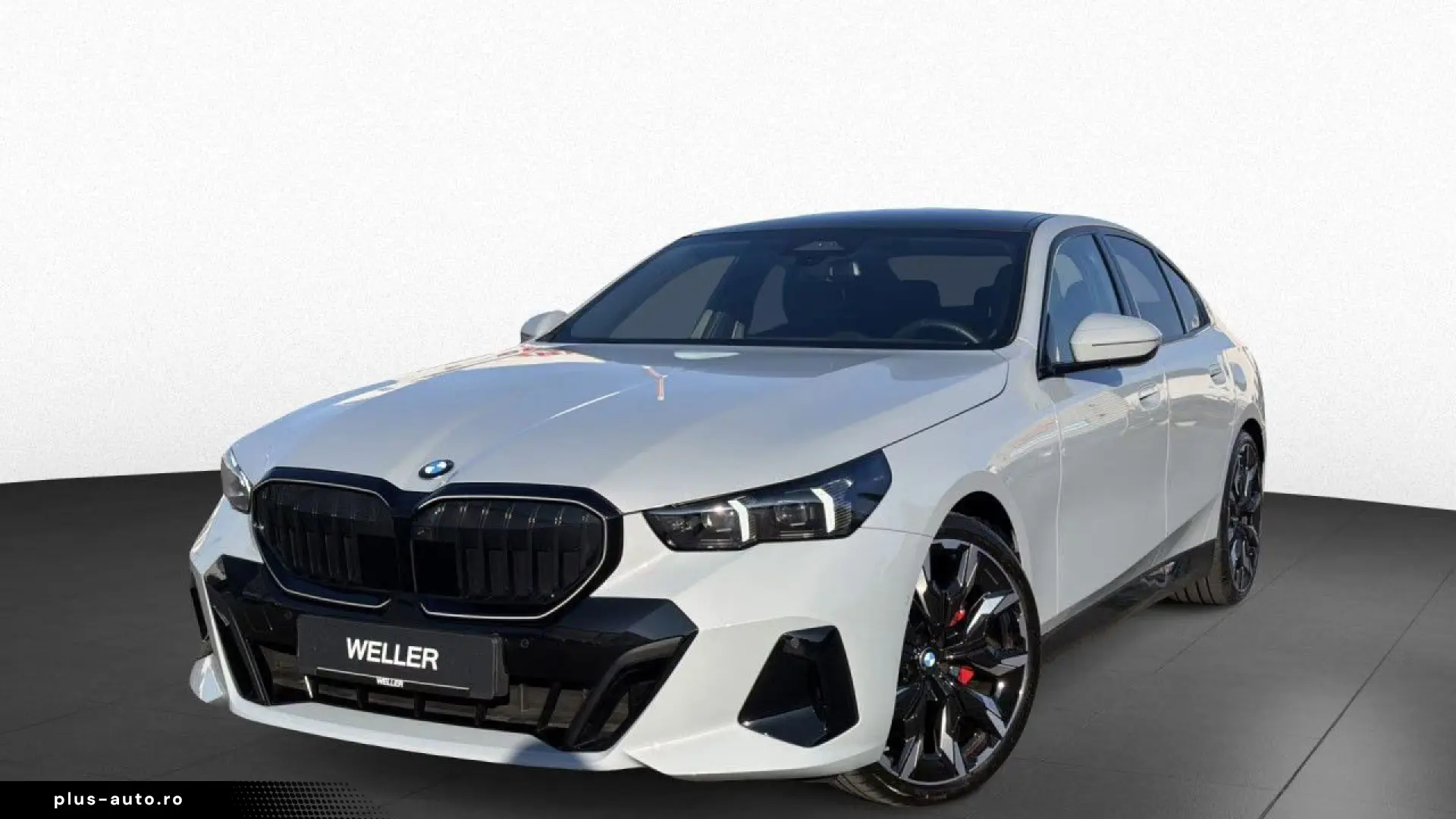 BMW 520i M Sport PRO Pano B W IconicGlow