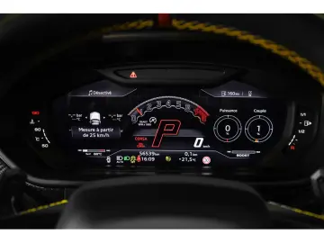 LAMBORGHINI URUS S V8 666 CP AKRAPOVIC CARBON